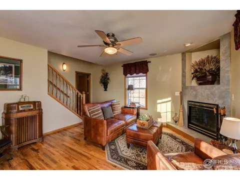 318 E Michigan Ave, Berthoud, CO 80513 photo 8