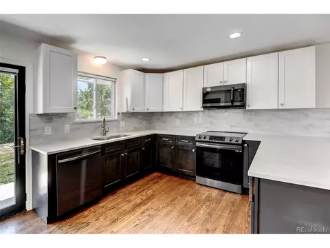 Kitchen - 6428 S Steele St, Centennial, CO 80121 photo 2 of 4