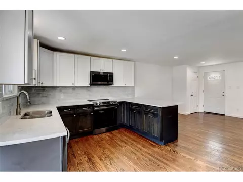 Kitchen - 6428 S Steele St, Centennial, CO 80121 photo 3 of 4