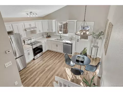 20011 E Bellewood Dr, Centennial, CO 80015