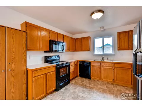 207 Grant St, Frederick, CO 80530 photo 7