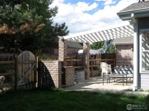 2462 Mapleton Cir, Longmont, CO 80503 photo 13