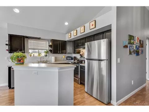 14526 E 43rd Ave, Denver, CO 80239 photo 5