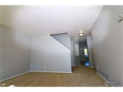3255 E 105th Pl, Northglenn, CO 80233 photo 2