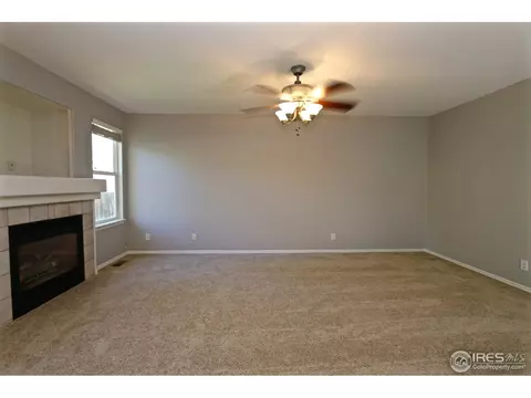 3255 E 105th Pl, Northglenn, CO 80233 photo 7