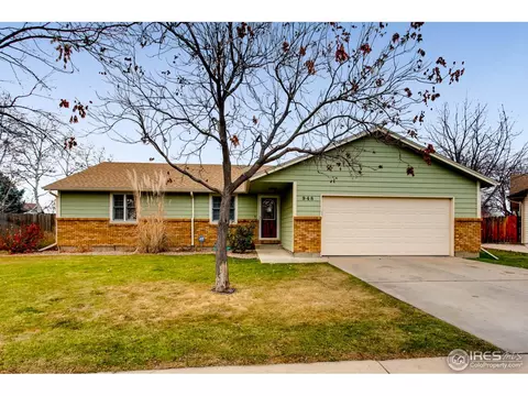 948 Juniper Dr, Windsor, CO 80550 photo 2