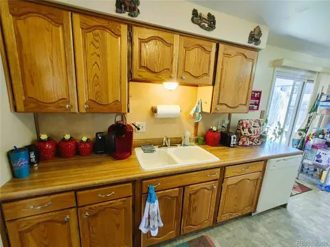 8482 Chase St, Arvada, CO 80003 photo 11
