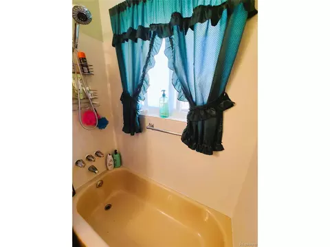 8482 Chase St, Arvada, CO 80003 photo 17