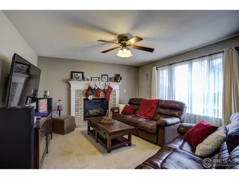 13777 Cook St, Thornton, CO 80602 photo 5