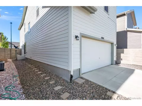 15762 E Warner Dr, Denver, CO 80239 photo 33