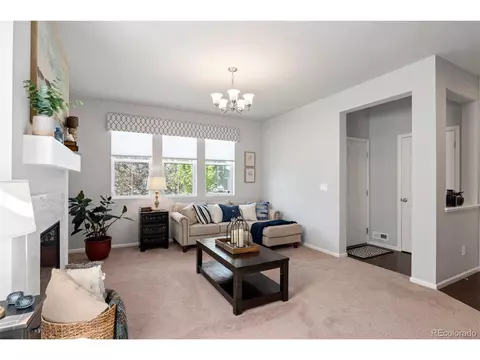 15762 E Warner Dr, Denver, CO 80239 photo 5