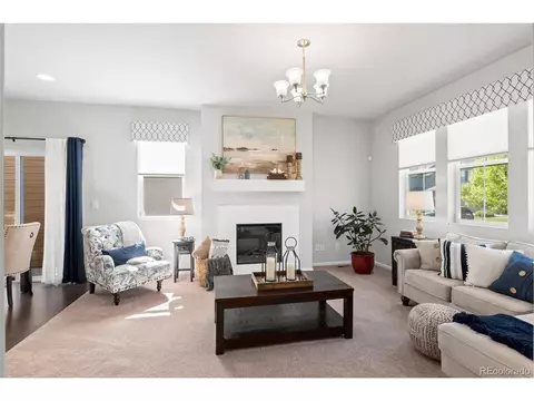15762 E Warner Dr, Denver, CO 80239 photo 4