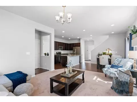 15762 E Warner Dr, Denver, CO 80239 photo 6