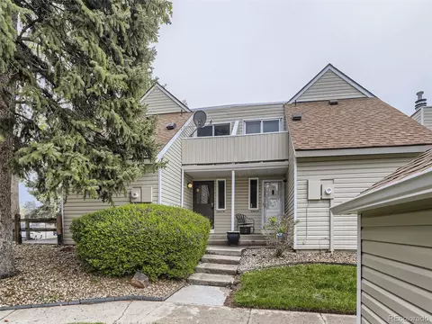 2443 S Xanadu Way #B, Aurora, CO 80014