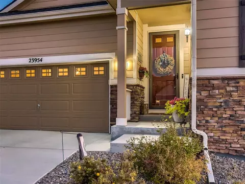 23954 Euclid Ave, Aurora, CO 80016 photo 4