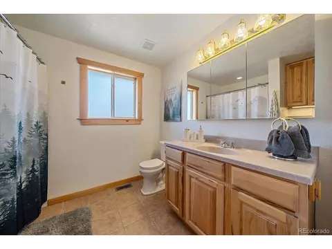 Bath - 64 Flint Cir, Como, CO 80432 photo 1 of 3
