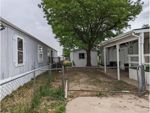 230 S Cherry St, Bennett, CO 80102 photo 1