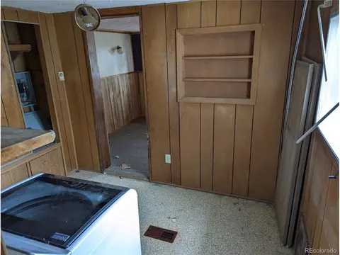 230 S Cherry St, Bennett, CO 80102 photo 10