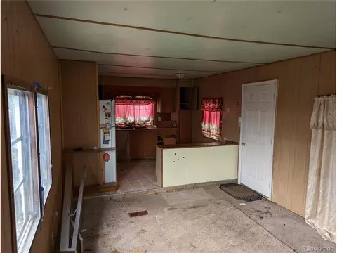 230 S Cherry St, Bennett, CO 80102 photo 3