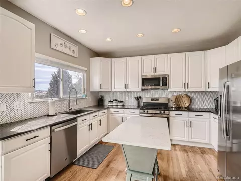 18924 E Berry Dr, Aurora, CO 80015 photo 6