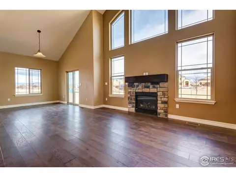 677 Biscayne Ct, Berthoud, CO 80513 photo 5