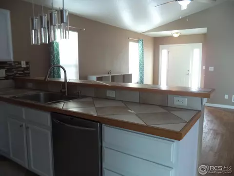 4236 Laurel Dr, Evans, CO 80620 photo 8