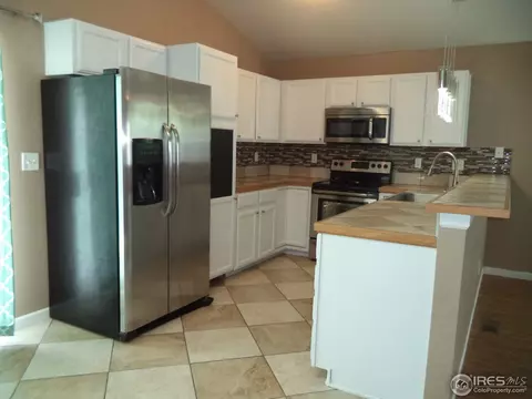 4236 Laurel Dr, Evans, CO 80620 photo 5