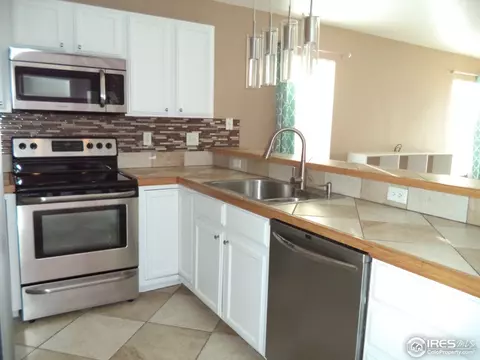 4236 Laurel Dr, Evans, CO 80620 photo 7
