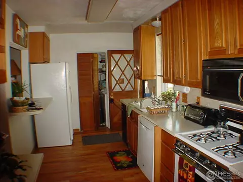 858 Marshall Rd, Boulder, CO 80305 photo 9