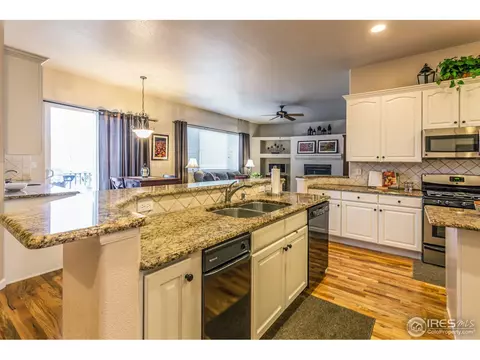 8117 Islander Ct, Windsor, CO 80528 photo 11