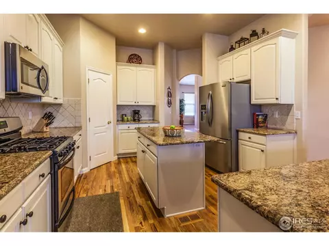 8117 Islander Ct, Windsor, CO 80528 photo 10
