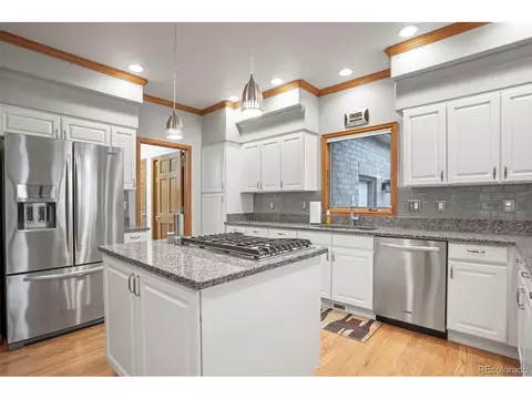 5703 Fig Way, Arvada, CO 80002 photo 9