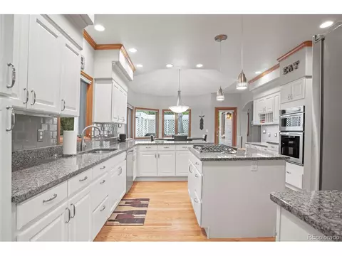 5703 Fig Way, Arvada, CO 80002 photo 7