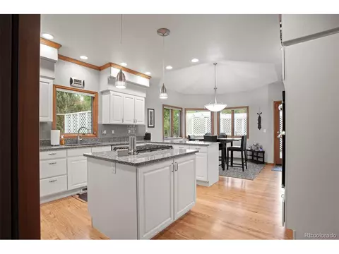5703 Fig Way, Arvada, CO 80002 photo 6