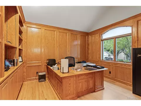 5703 Fig Way, Arvada, CO 80002 photo 3