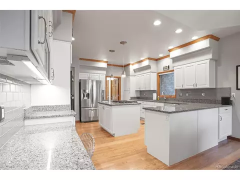 5703 Fig Way, Arvada, CO 80002 photo 8