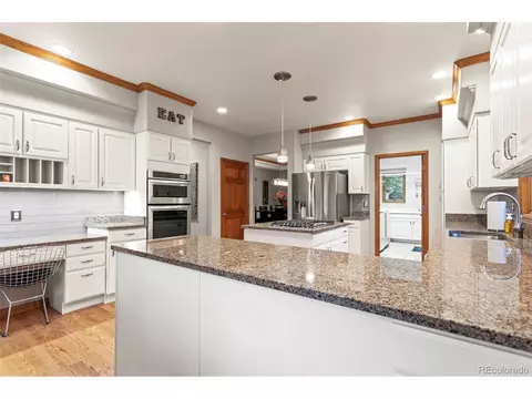 5703 Fig Way, Arvada, CO 80002 photo 10