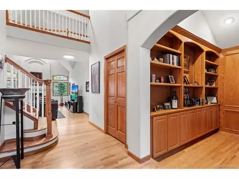 5703 Fig Way, Arvada, CO 80002 photo 2