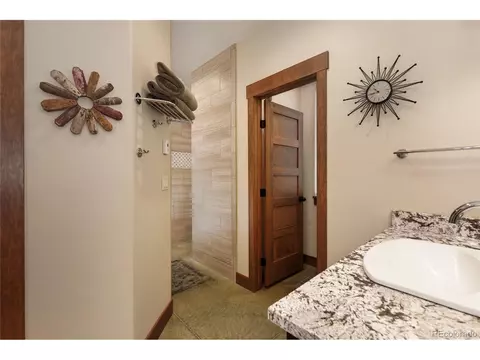 Bath - 211 Gcr 5223prairie Clover Ct, Tabernash, CO 80478 photo 2 of 5