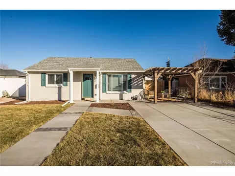 3330 Oneida St, Denver, CO 80207