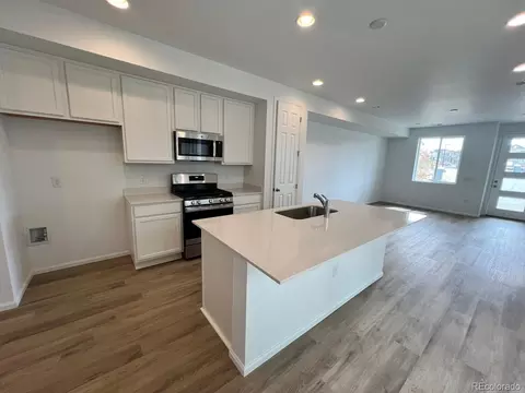 21191 E 67th Ave, Aurora, CO 80019 photo 5