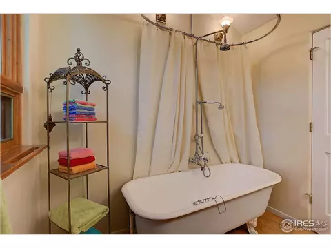 421 Mountain View Rd, Boulder, CO 80302 photo 34