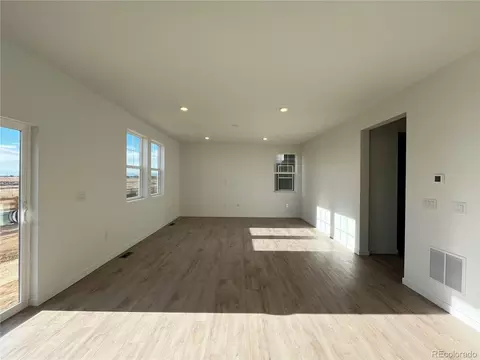 13122 E 99th Pl, Commerce City, CO 80022 photo 9