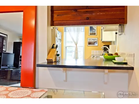 1011 E Moorhead Cir, Boulder, CO 80305 photo 13