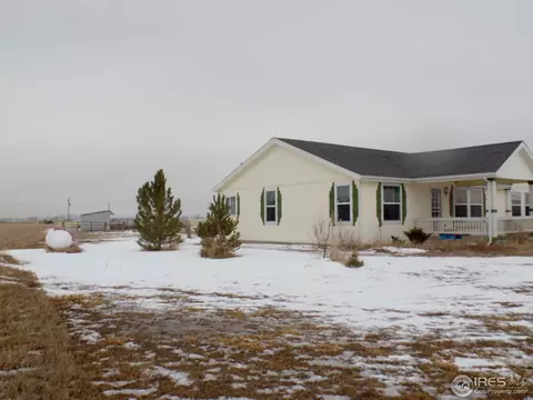 9 E Ranch Rd, Wiggins, CO 80654 photo 3