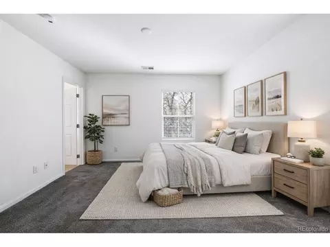 Bedroom - 17262 E Kansas Dr, Aurora, CO 80017 photo 2 of 7