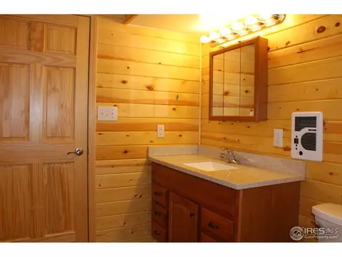 1207 Sharlyn Ct, Evans, CO 80620 photo 17