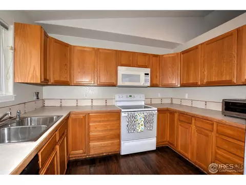 2411 Bluebells Dr, Evans, CO 80620 photo 15