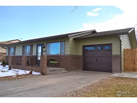 809 Park St, Sterling, CO 80751 photo 1