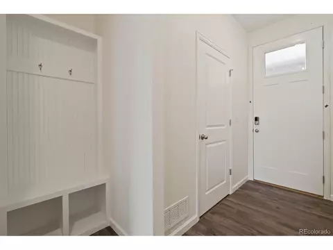 27524 E 1st Pl, Aurora, CO 80018 photo 2